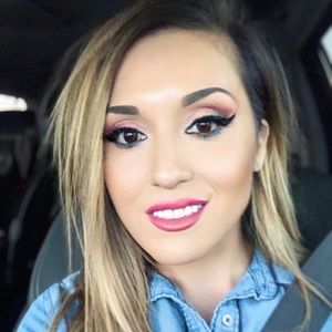 Meet your Posher, Mckenzie